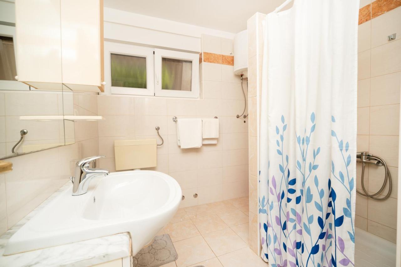 Apartmani Zlata Rabac Ngoại thất bức ảnh